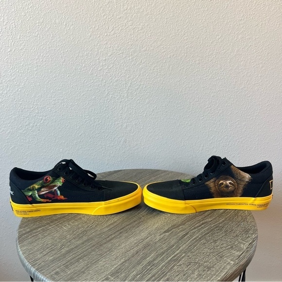 NWOT Vans Old Skool Black National Geographic Photo Aark Animal Sneakers sz 6.5 - Picture 8 of 16